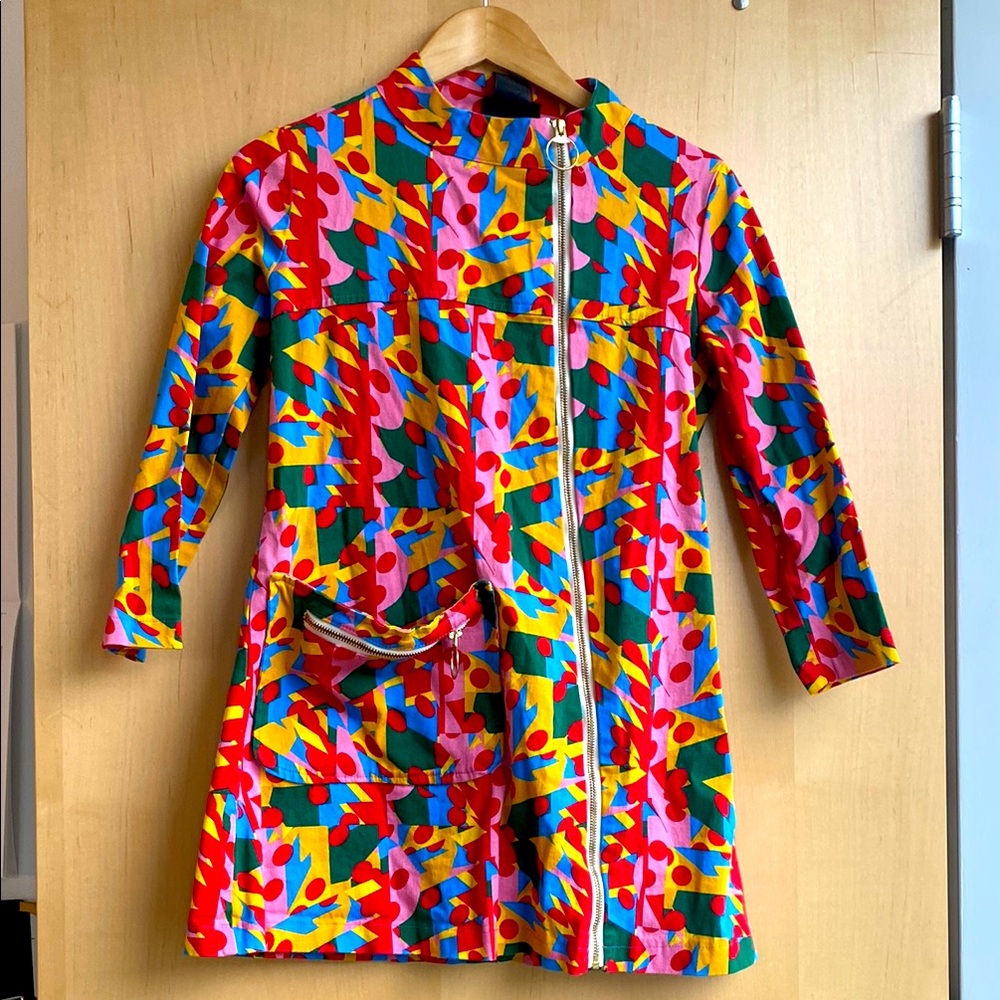Nooworks art teacher dress in macarena print